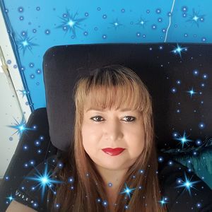 Meet your Posher, Myriam